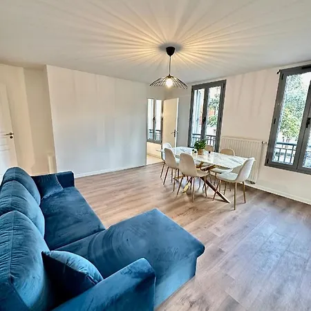 Magnifique In Paris / 101